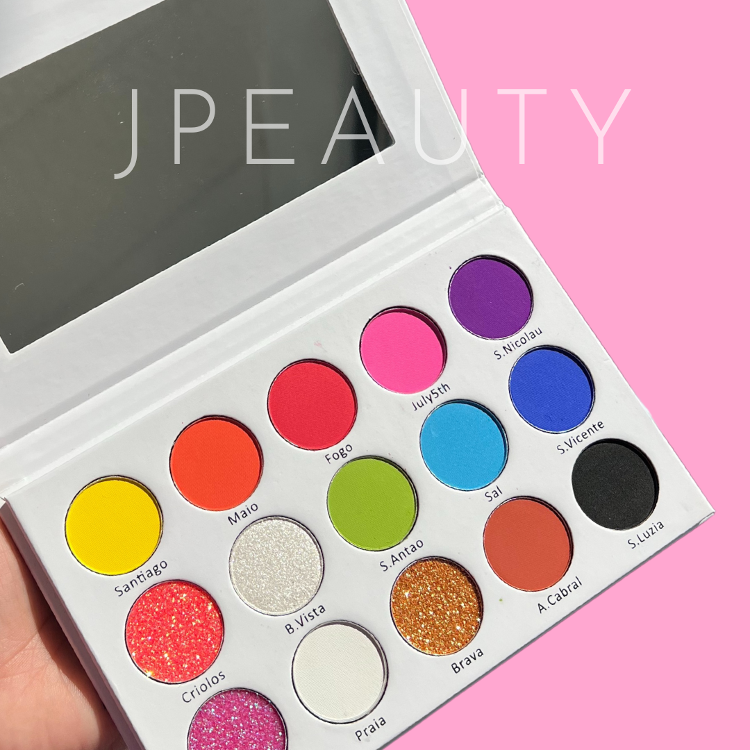 KRIOLA EYESHADOW PALETTE